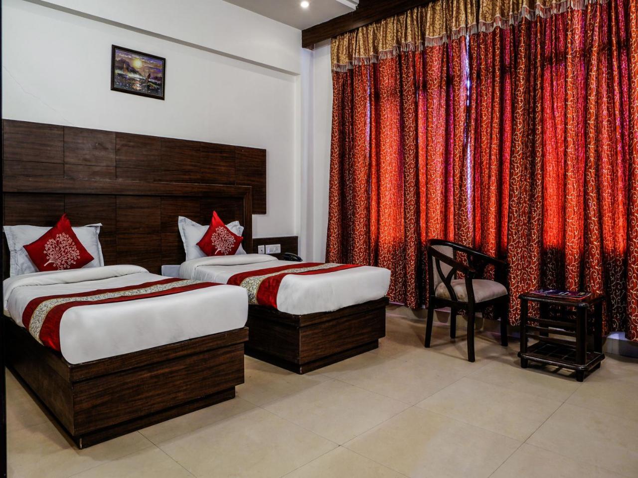 Madhu Resort Agra  Eksteriør bilde